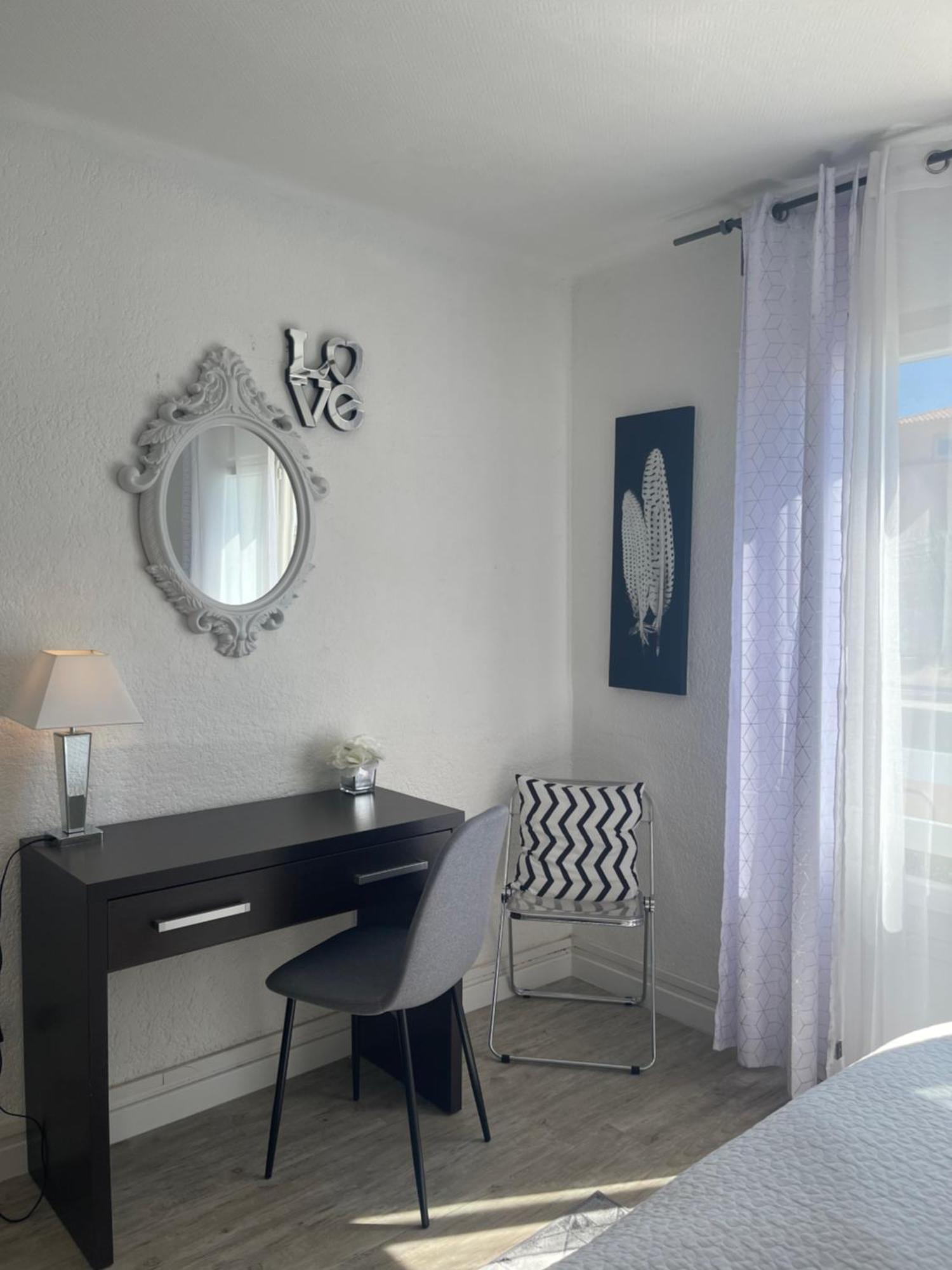 Le Grand Large Bord De Mer Hotel & Appartements Palavas-les-Flots Zewnętrze zdjęcie